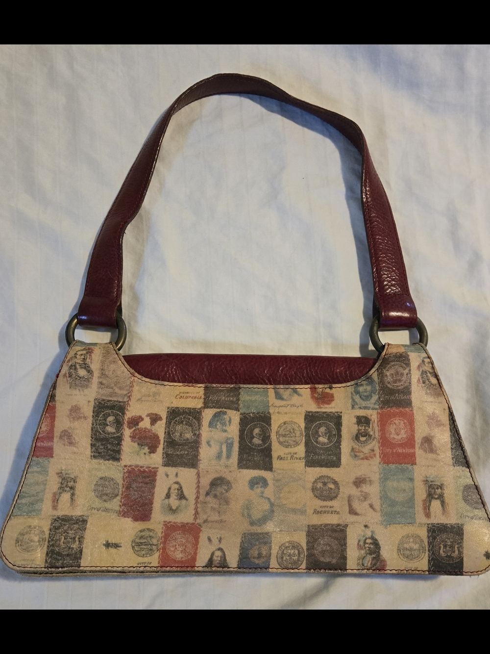 Vintage-Inspired Burgundy Handle Printed Canvas Shoulder Bag